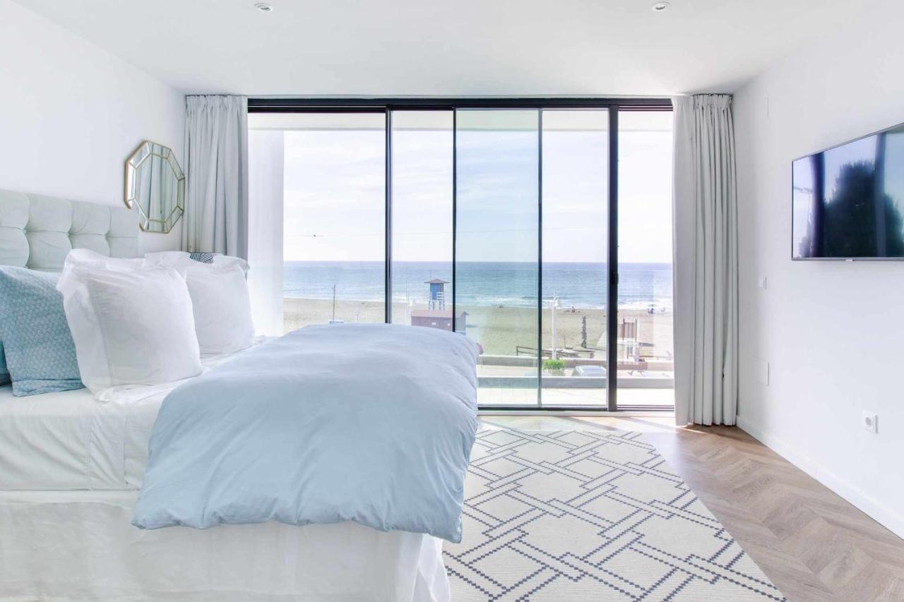 Вилла Rincon Del Mar Watch Waves Roll In From The Lavenderfringed Balcony Ринкон-де-ла-Викториа Экстерьер фото